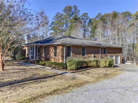 Zillow has 9 photos of this 75,000 3 beds, 1 bath, 1,352 Square Feet single family home located at 208 W College St, Winnsboro, SC 29180 built in 1949. . Zillow winnsboro sc